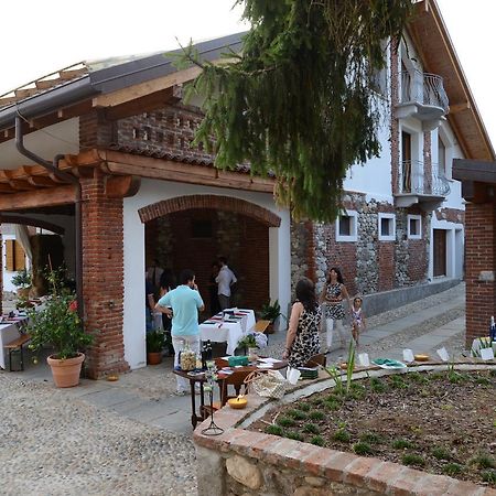 Relais Profumo Di Vino Bed and Breakfast Borgomanero Eksteriør billede